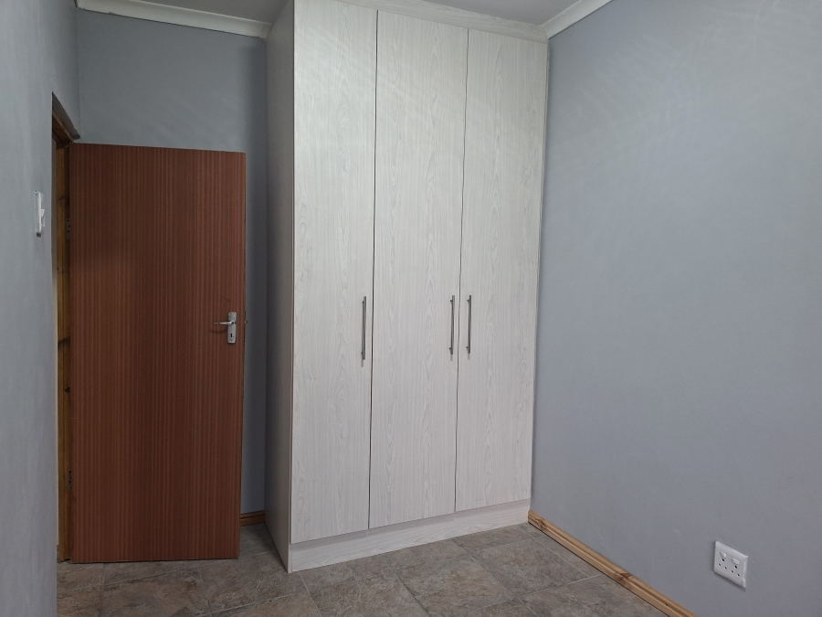 To Let 2 Bedroom Property for Rent in Vanes Estate Eastern Cape